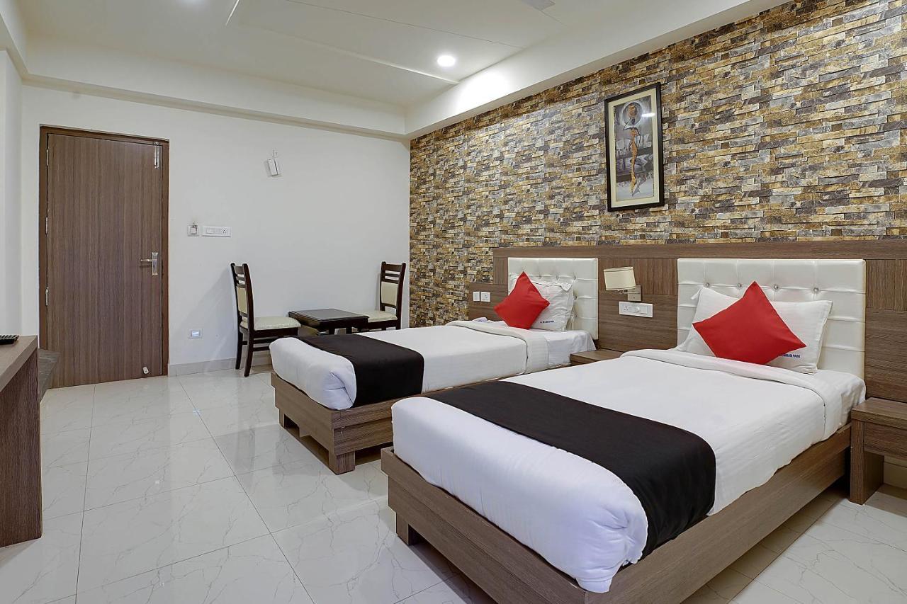 Townhouse Oak Sri Simran Park Hotel Near Secunderabad Railway Station Haïdarabad Extérieur photo