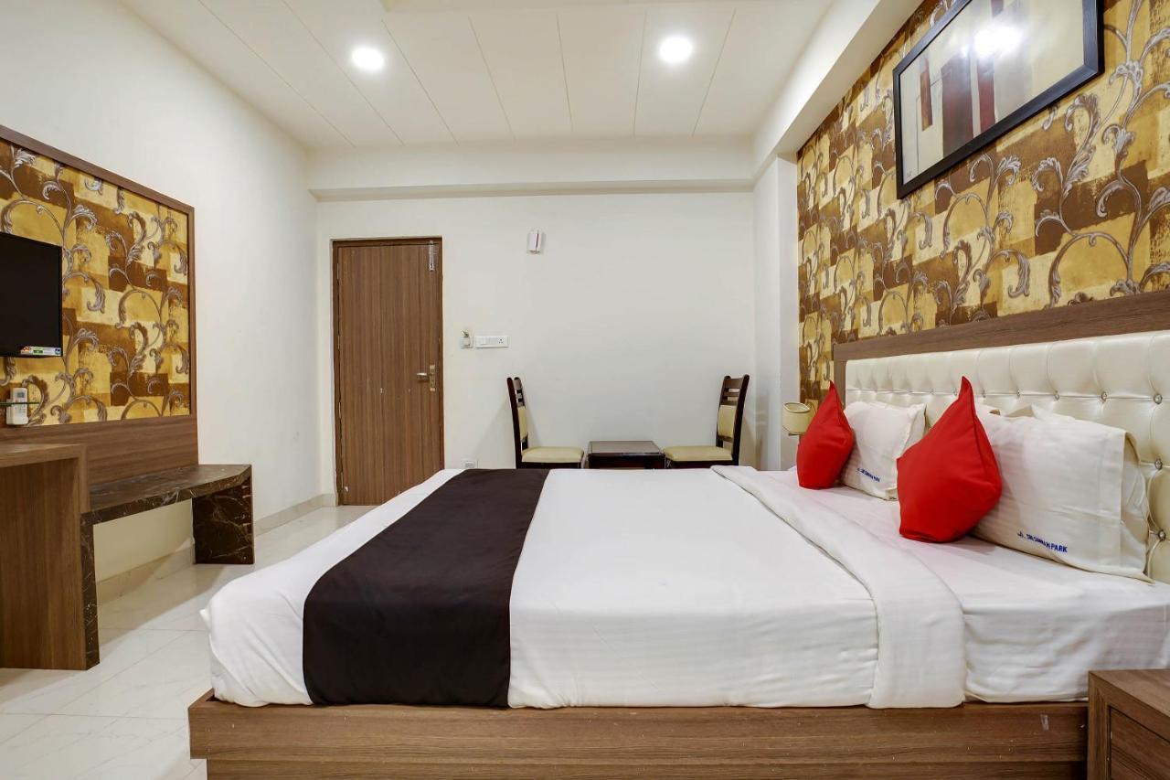 Townhouse Oak Sri Simran Park Hotel Near Secunderabad Railway Station Haïdarabad Extérieur photo